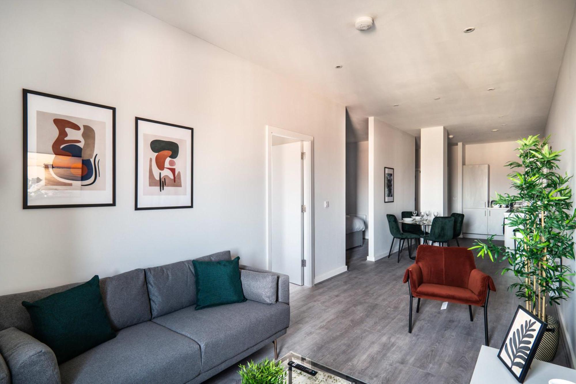 Modern & Spacious 2 Bed Apartment In Waterloo Liverpool Экстерьер фото